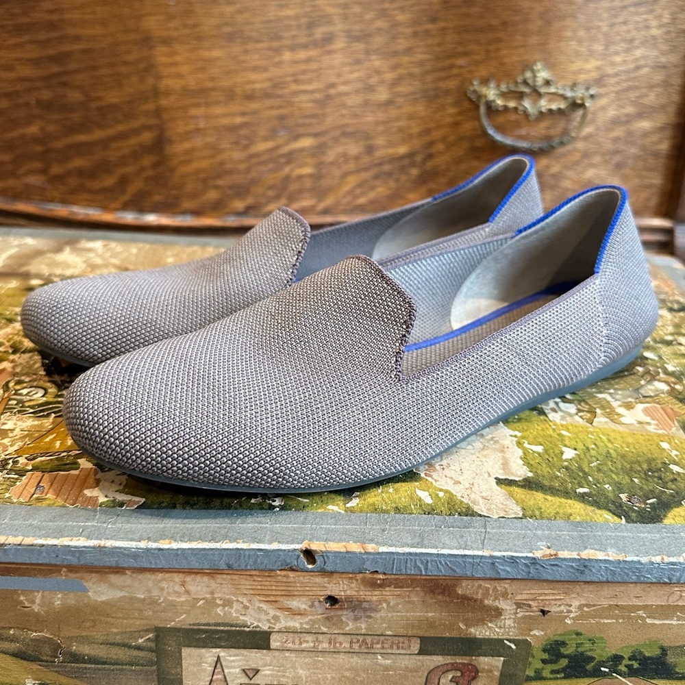 Like-new Rothy’s loafers in mushroom